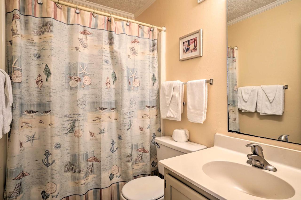 Isle Of Palms Condo With Pool Access Walk To Beach! 외부 사진